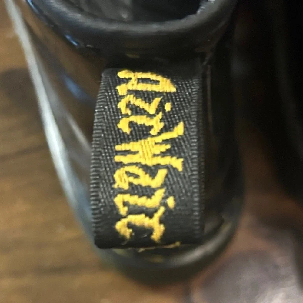 Dr Martens Kids Glitter Patent Boots‎ Black Lace Zip Youth Size 4